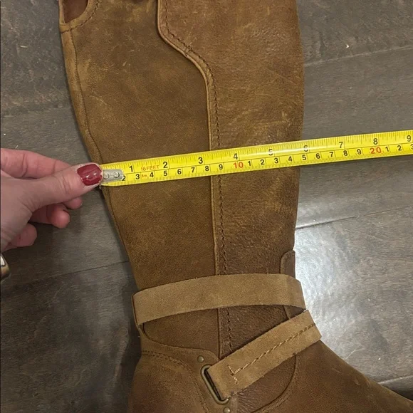 UGG Tan Heeled Boots for Women - Picture 8 of 17